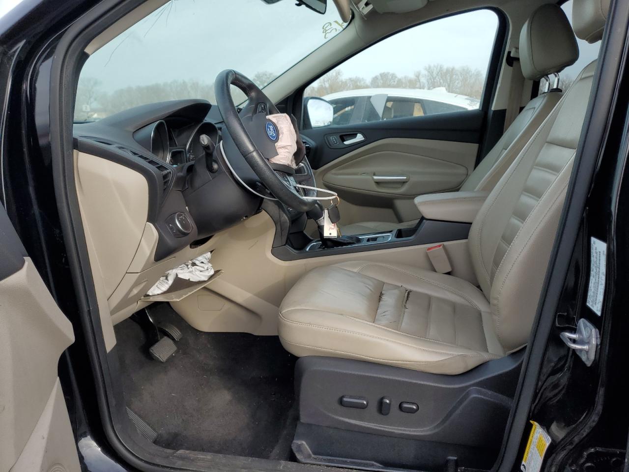 2017 Ford Escape VIN 1FMCU0G9XHUA30032 Copart auction photo, front end damage thumbnail 7