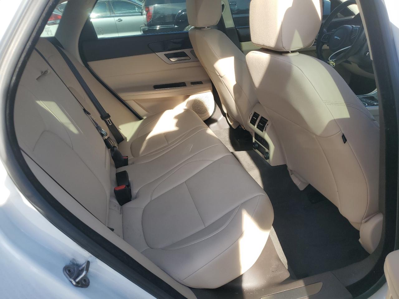 2017 Jaguar XF VIN SAJBJ4BV2HCY38967 Copart auction photo, rear end damage thumbnail 10