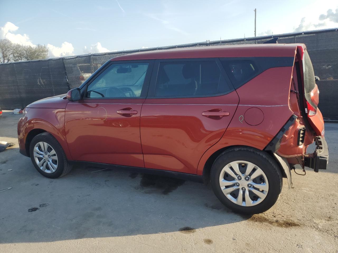 2021 KIA Soul VIN KNDJ23AU0M7793993 Copart auction photo, rear end / side damage thumbnail 2