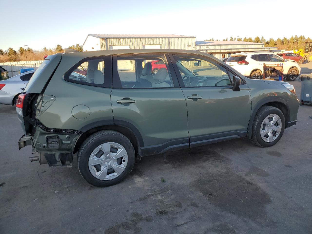2021 Subaru Forester VIN JF2SKAAC0MH533136 Copart auction photo, rear end damage thumbnail 3
