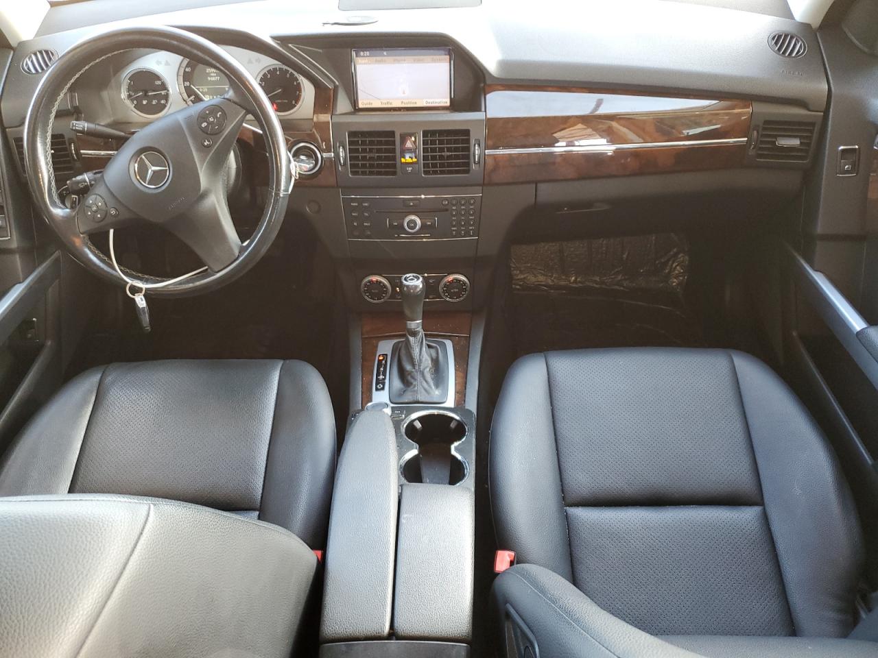2010 Mercedes-Benz GLK-klasse VIN WDCGG5GB0AF460279 Copart auction photo, front end / side damage thumbnail 8