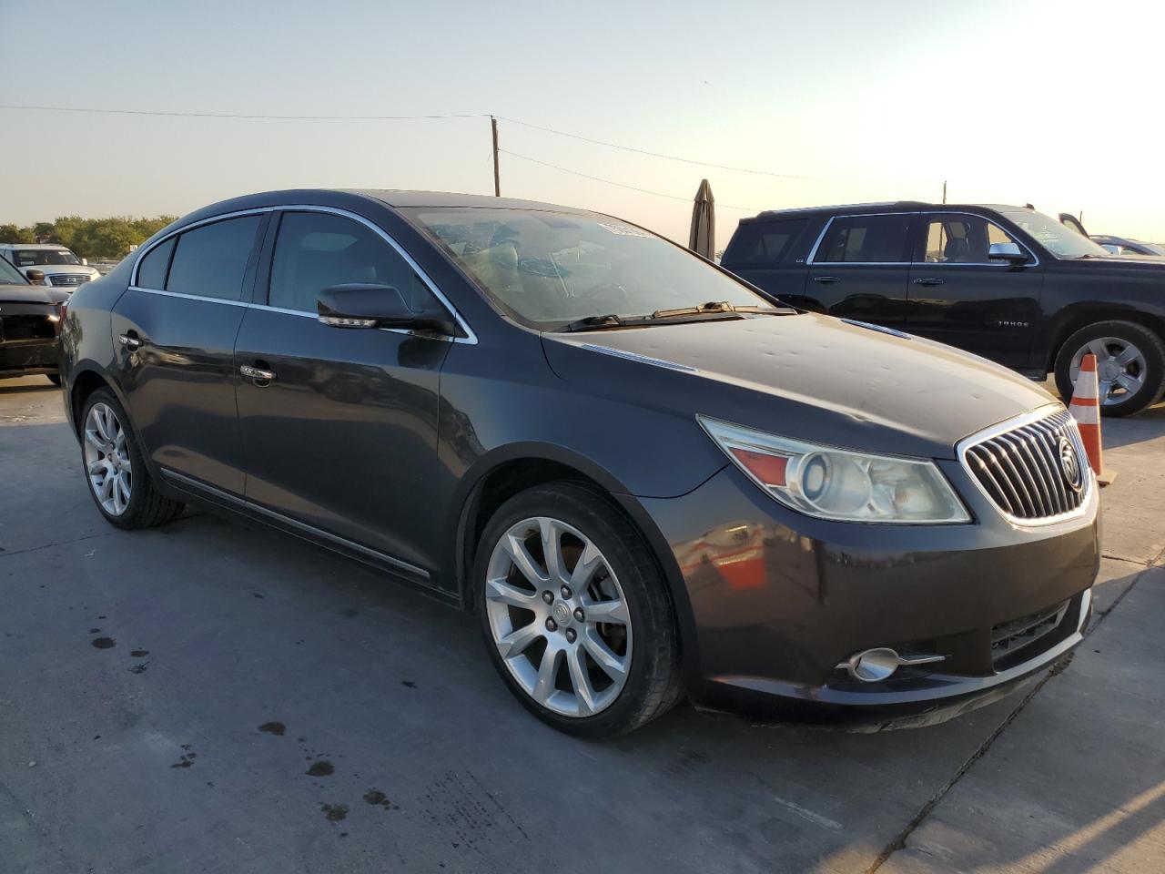 2013 Buick LaCrosse VIN 1G4GJ5E3XDF280827 Copart auction photo, hail damage thumbnail 4
