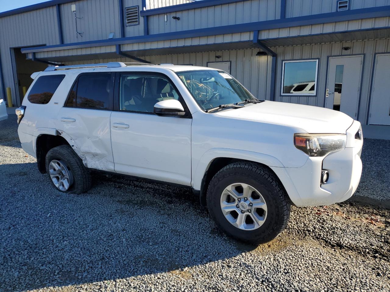 2014 Toyota 4Runner VIN JTEBU5JR5E5201762 Copart auction photo, side damage thumbnail 4