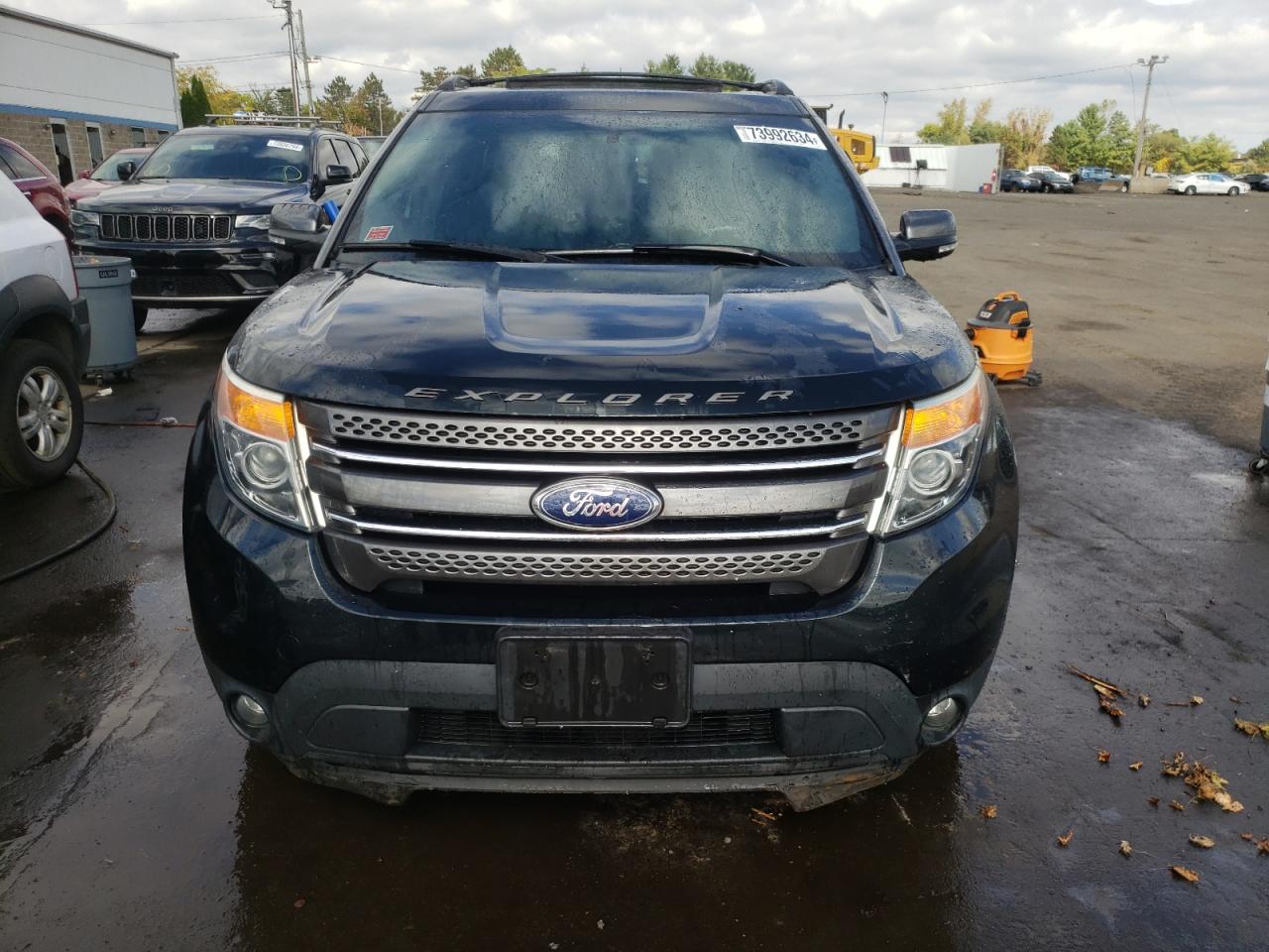 2015 Ford Explorer VIN 1FM5K8D84FGB36044 Copart auction photo, water/flood damage thumbnail 5
