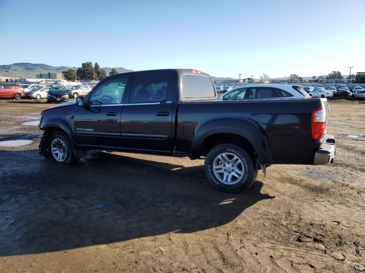 2004 Toyota Tundra VIN 5TBET34164S444335 Copart auction photo, front end damage thumbnail 2