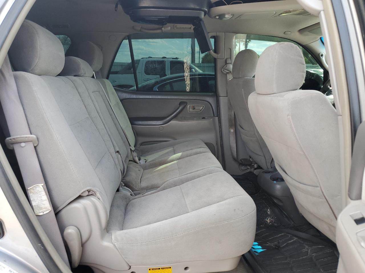 2005 Toyota Sequoia VIN 5TDZT34A45S251546 Copart auction photo, front end / side damage thumbnail 11