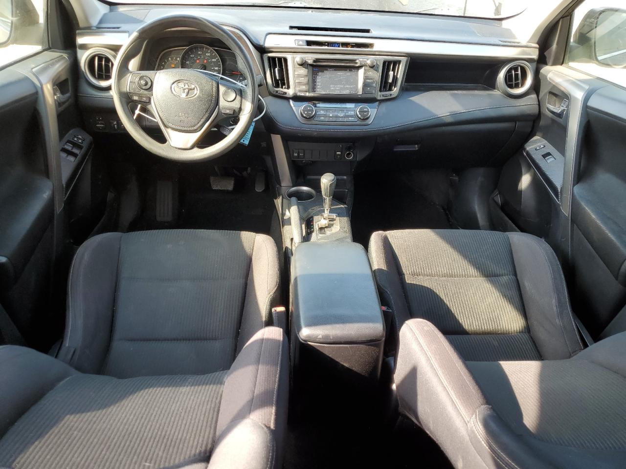 2015 Toyota RAV 4 VIN JTMWFREV7FD047786 Copart auction photo, rear end damage thumbnail 8