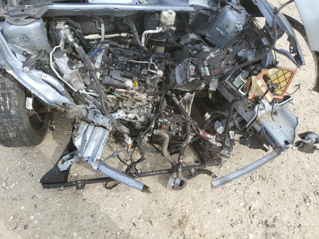 2022 Ford Escape VIN 1FMCU0F62NUB06443 Copart auction photo, front end / side damage thumbnail 13
