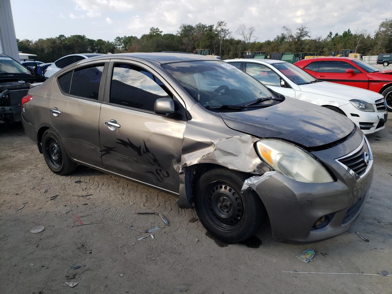 2013 Nissan Versa VIN 3N1CN7APXDL892465 Copart auction photo, all over damage thumbnail 4