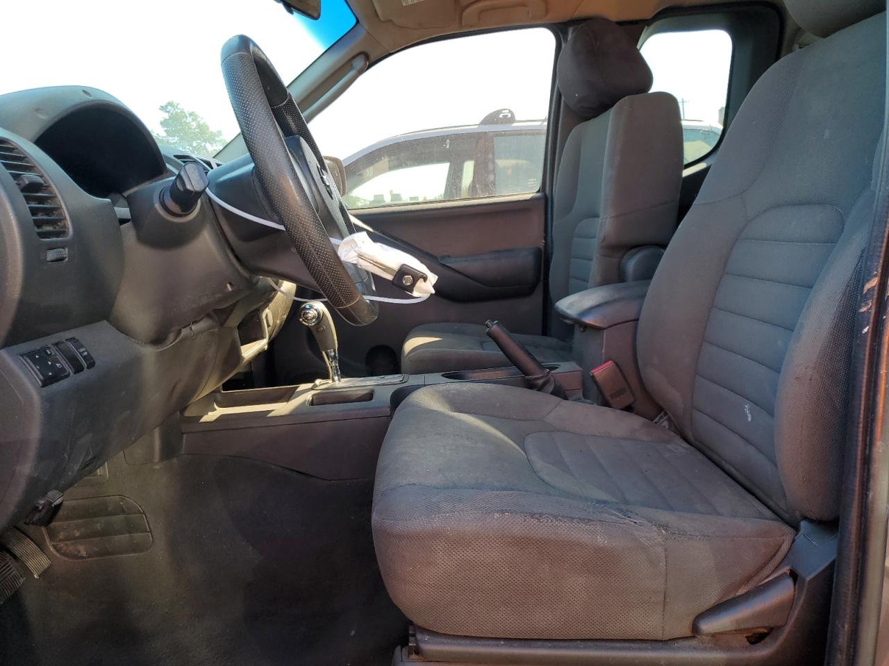 2008 Nissan Navara (Frontier) VIN 1N6BD06T68C424675 Copart auction photo, all over damage thumbnail 7