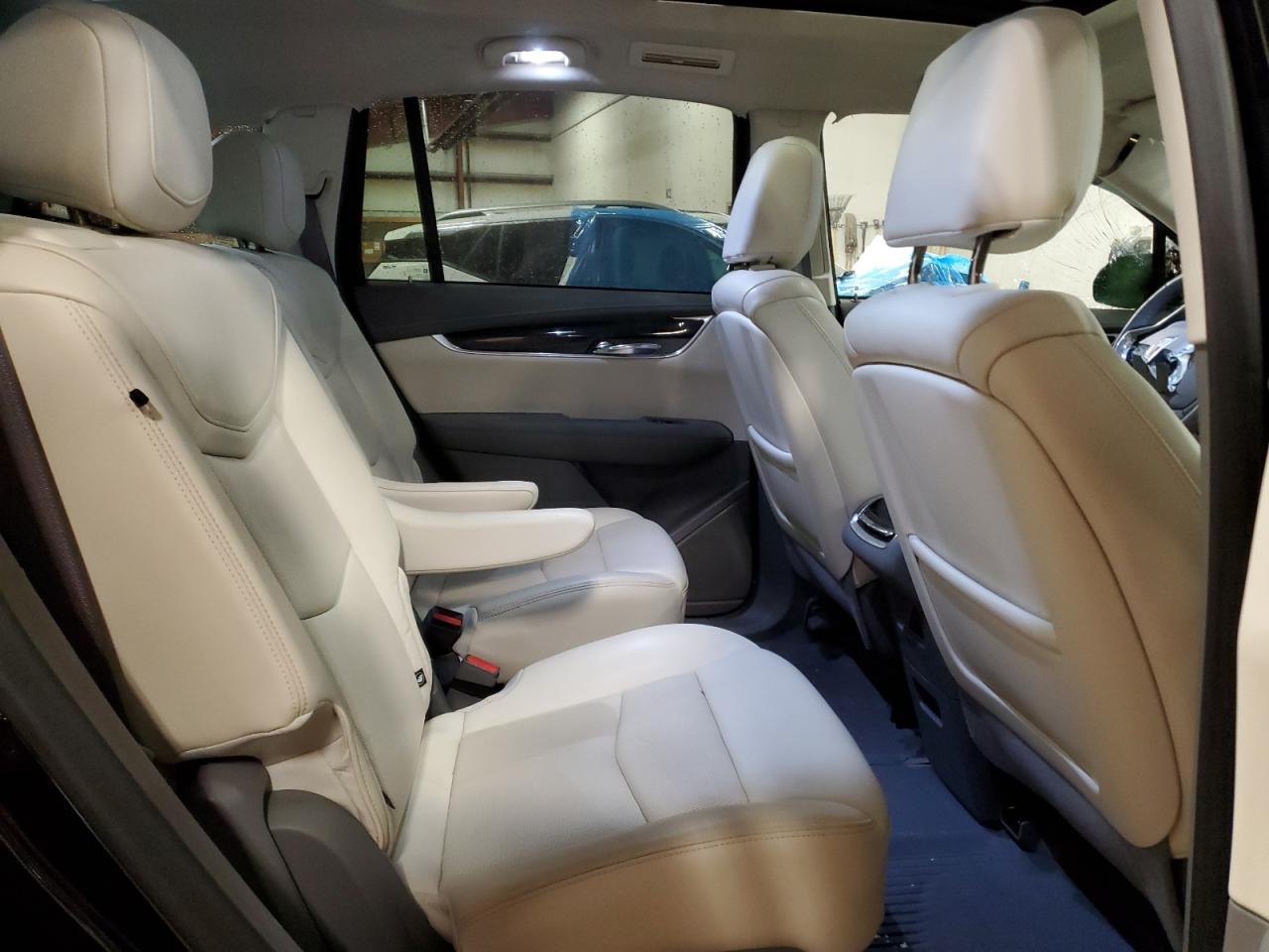 2020 Cadillac XT6 VIN 1GYKPDRS1LZ185069 Copart auction photo, all over / mechanical damage thumbnail 11