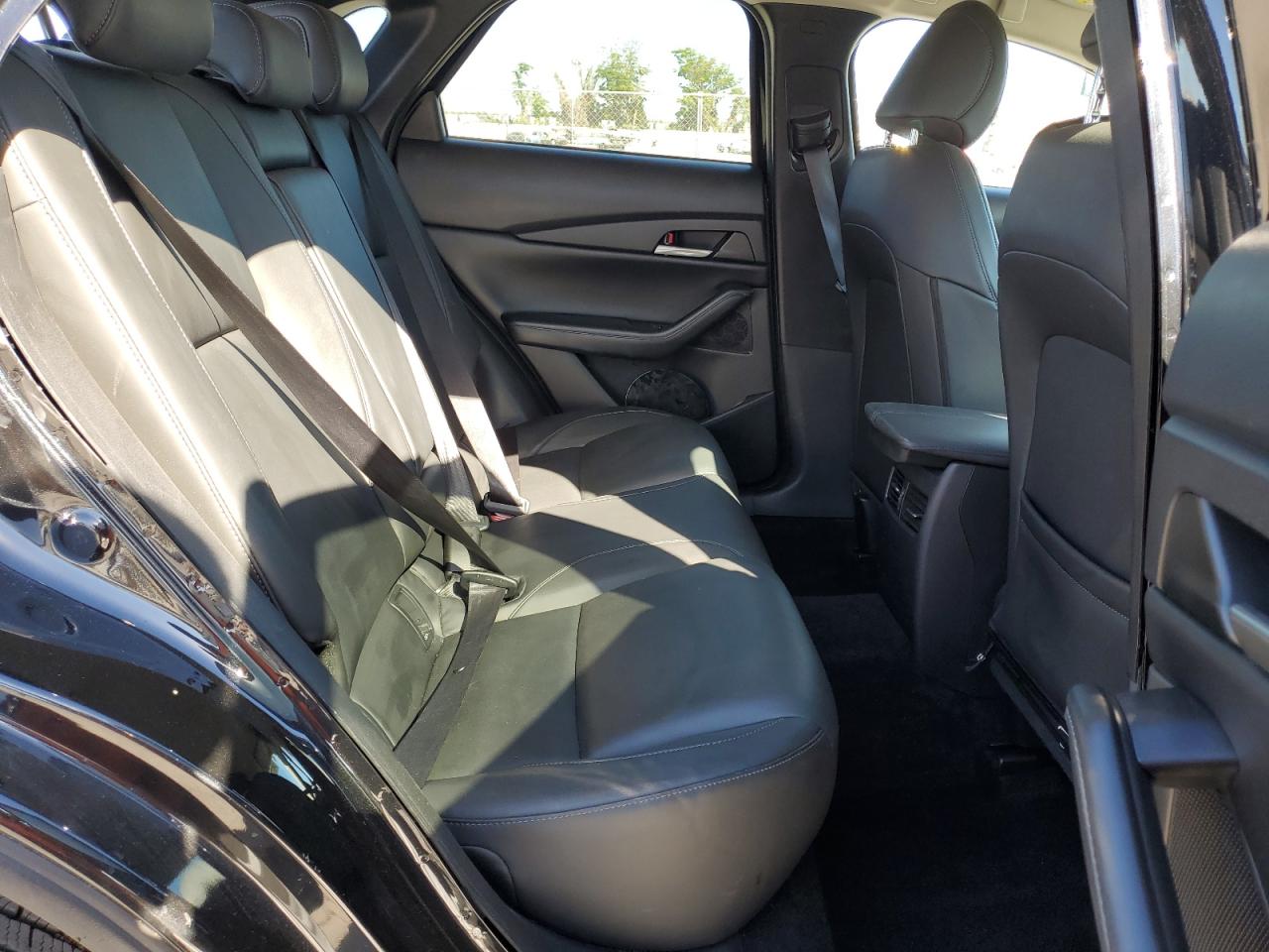 2021 Mazda CX-30 VIN 3MVDMBBLXMM238559 Copart auction photo, rear end damage thumbnail 11