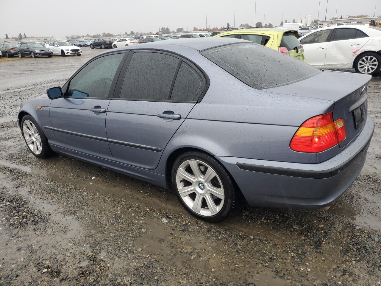 2003 BMW 3er VIN WBAET37403NJ40450 Copart auction photo, mechanical damage thumbnail 2