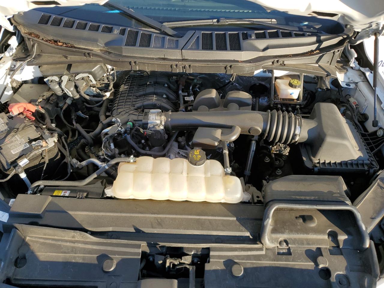 2022 Ford F-150 VIN 1FTMF1CB7NKD98757 Copart auction photo, front end damage thumbnail 11