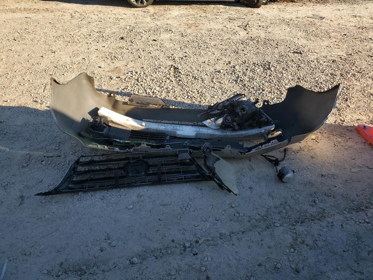 2010 Lexus GX VIN JTJBM7FX2A5003297 Copart auction photo, front end damage thumbnail 13