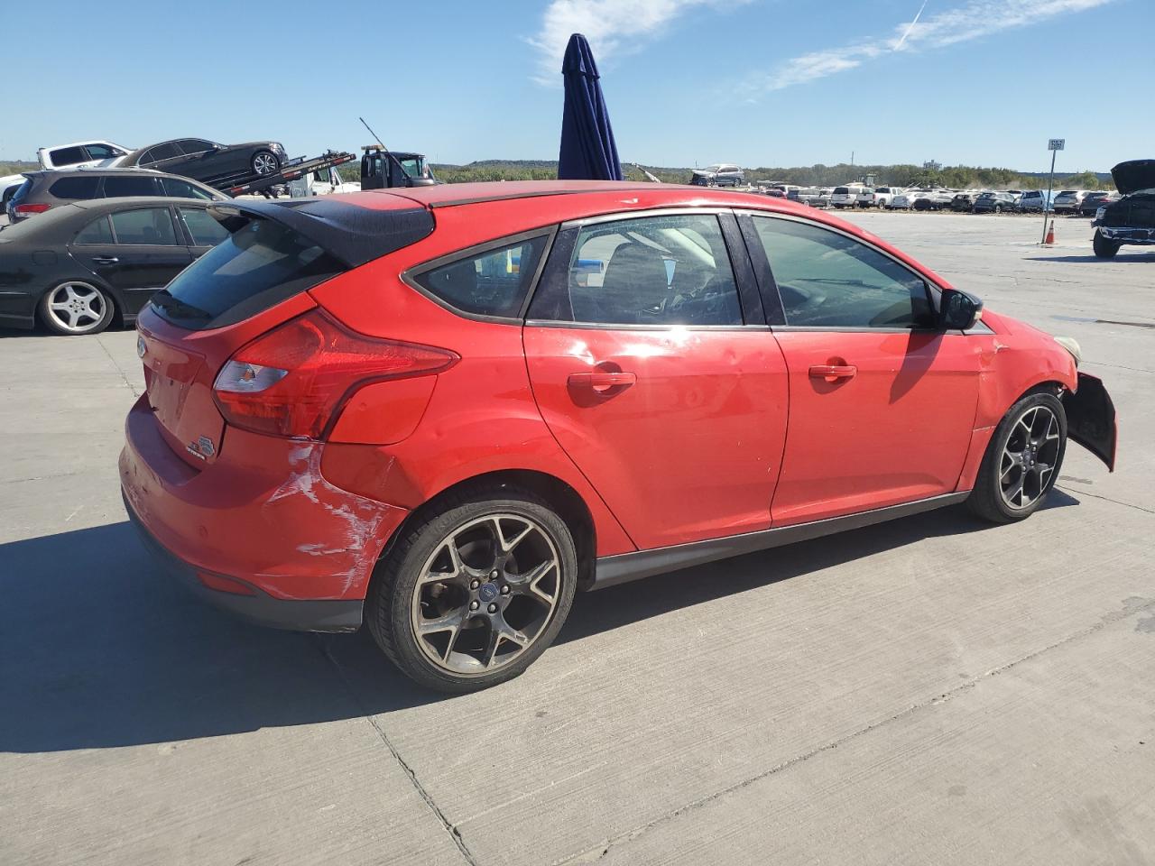 2014 Ford Focus VIN 1FADP3K21EL286546 Copart auction photo, front end / side damage thumbnail 3