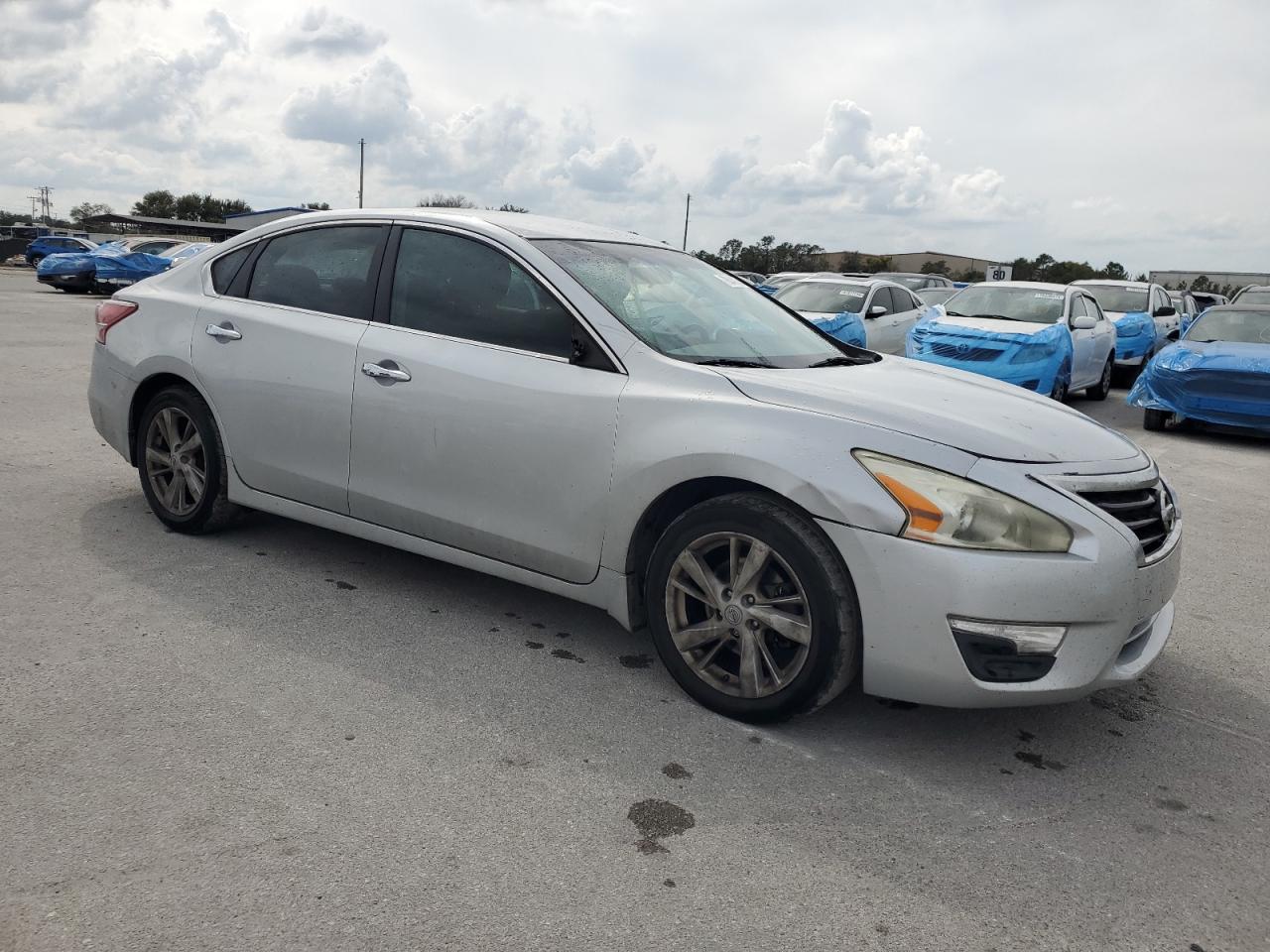 2013 Nissan Altima VIN 1N4AL3AP7DN469447 Copart auction photo, all over damage thumbnail 4