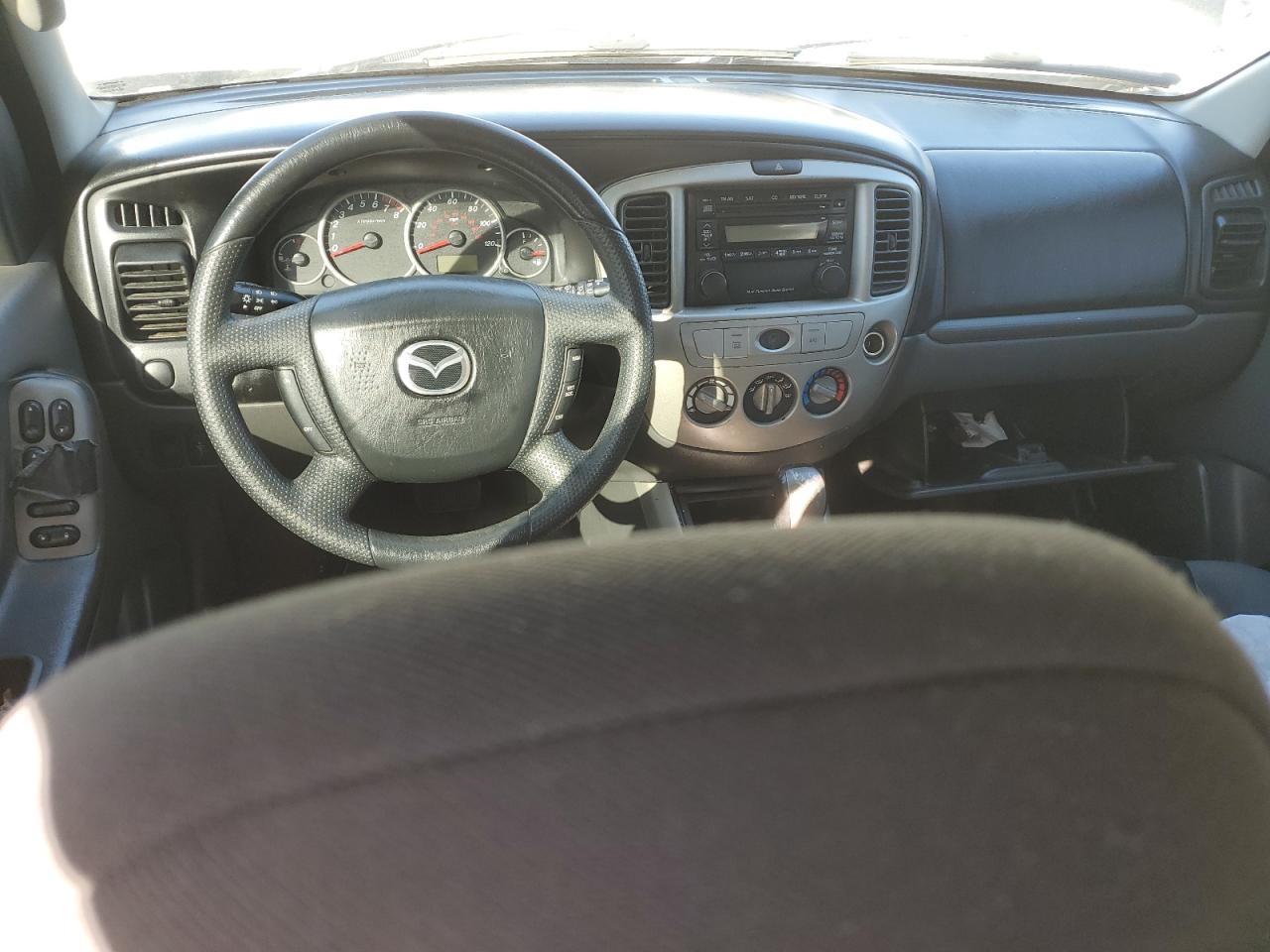 2006 Mazda Tribute VIN 4F2YZ02Z96KM30661 Copart auction photo, front end damage thumbnail 8