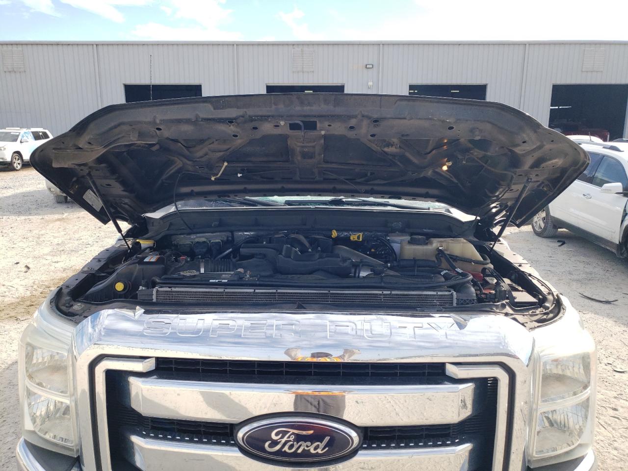 2012 Ford F250 VIN 1FT7W2BT8CEB48422 Copart auction photo, top/roof / front end damage thumbnail 12