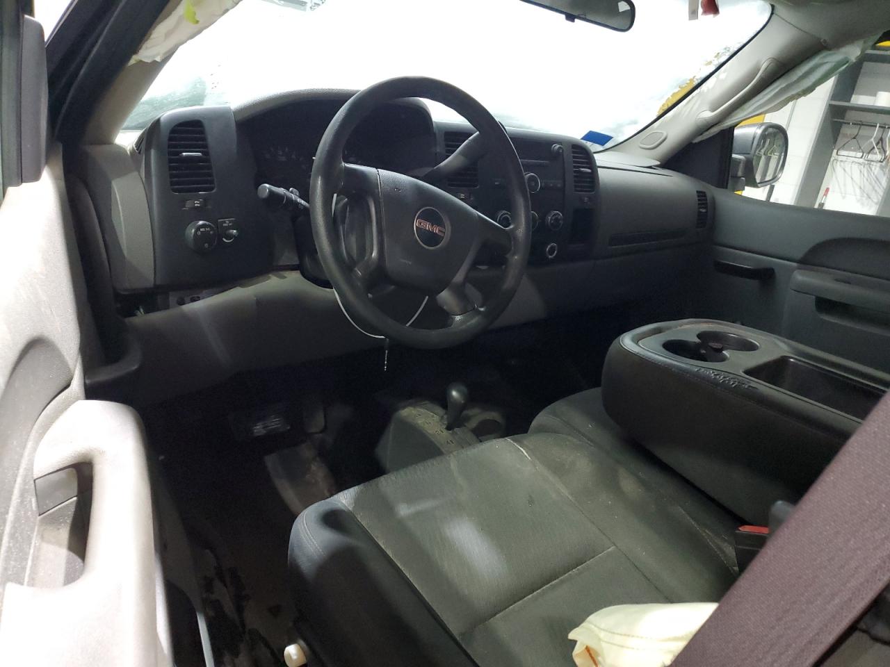 2011 GMC Sierra VIN 1GTR2TEA5BZ227428 Copart auction photo, front end / side damage thumbnail 8