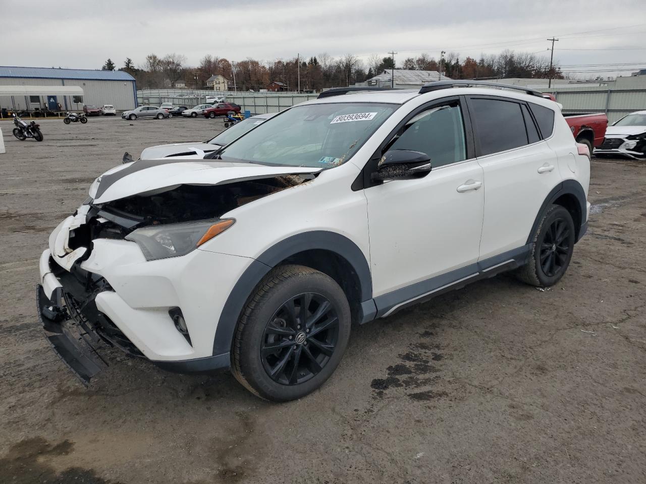 2018 Toyota RAV 4 VIN 2T3RFREVXJW765082