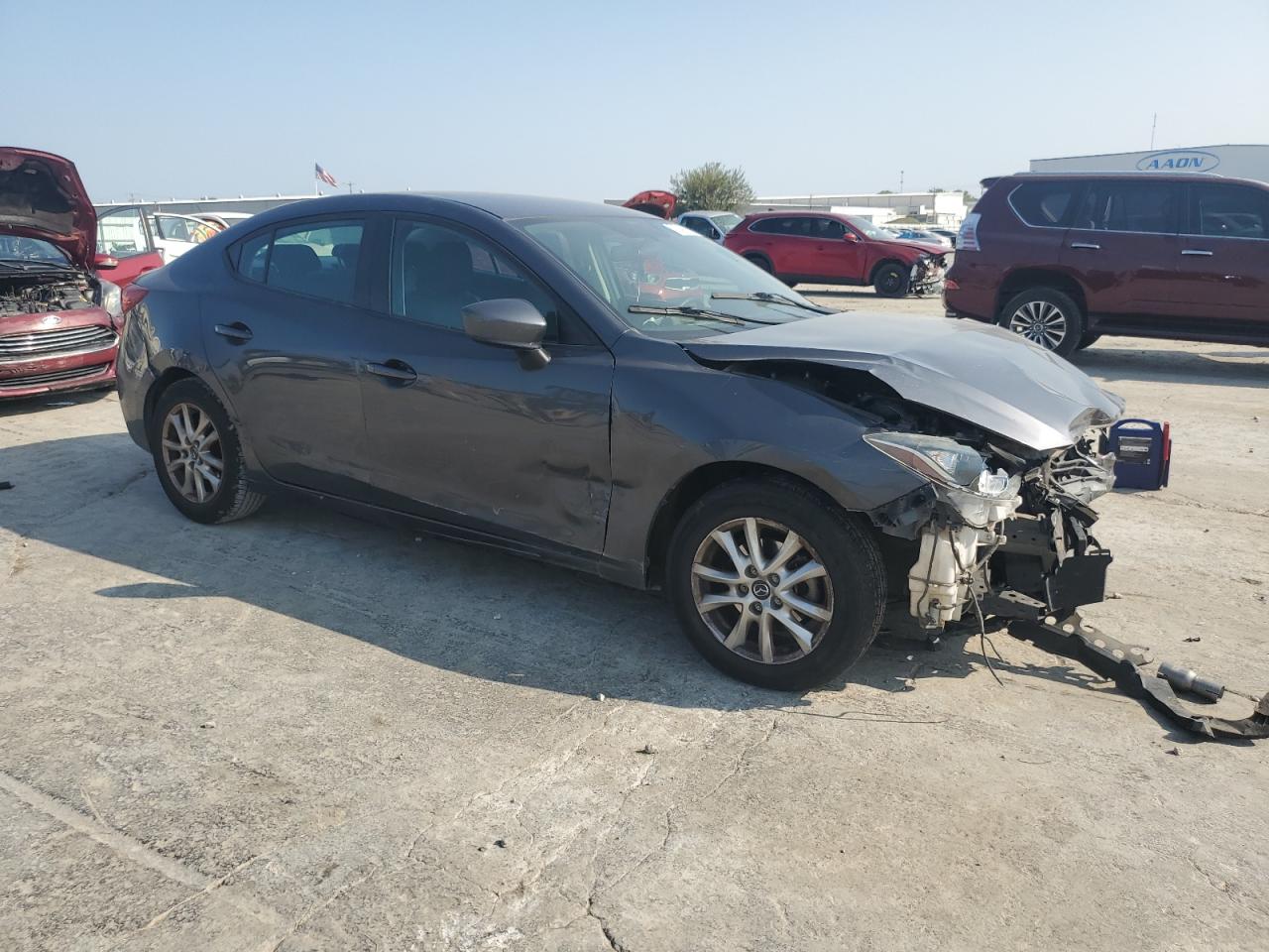 2014 Mazda 3 VIN 3MZBM1U78EM103677 Copart auction photo, front end / side damage thumbnail 4