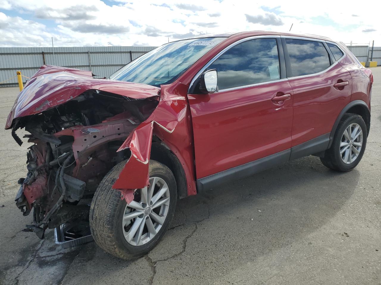 2017 Nissan Rogue VIN JN1BJ1CP8HW014437