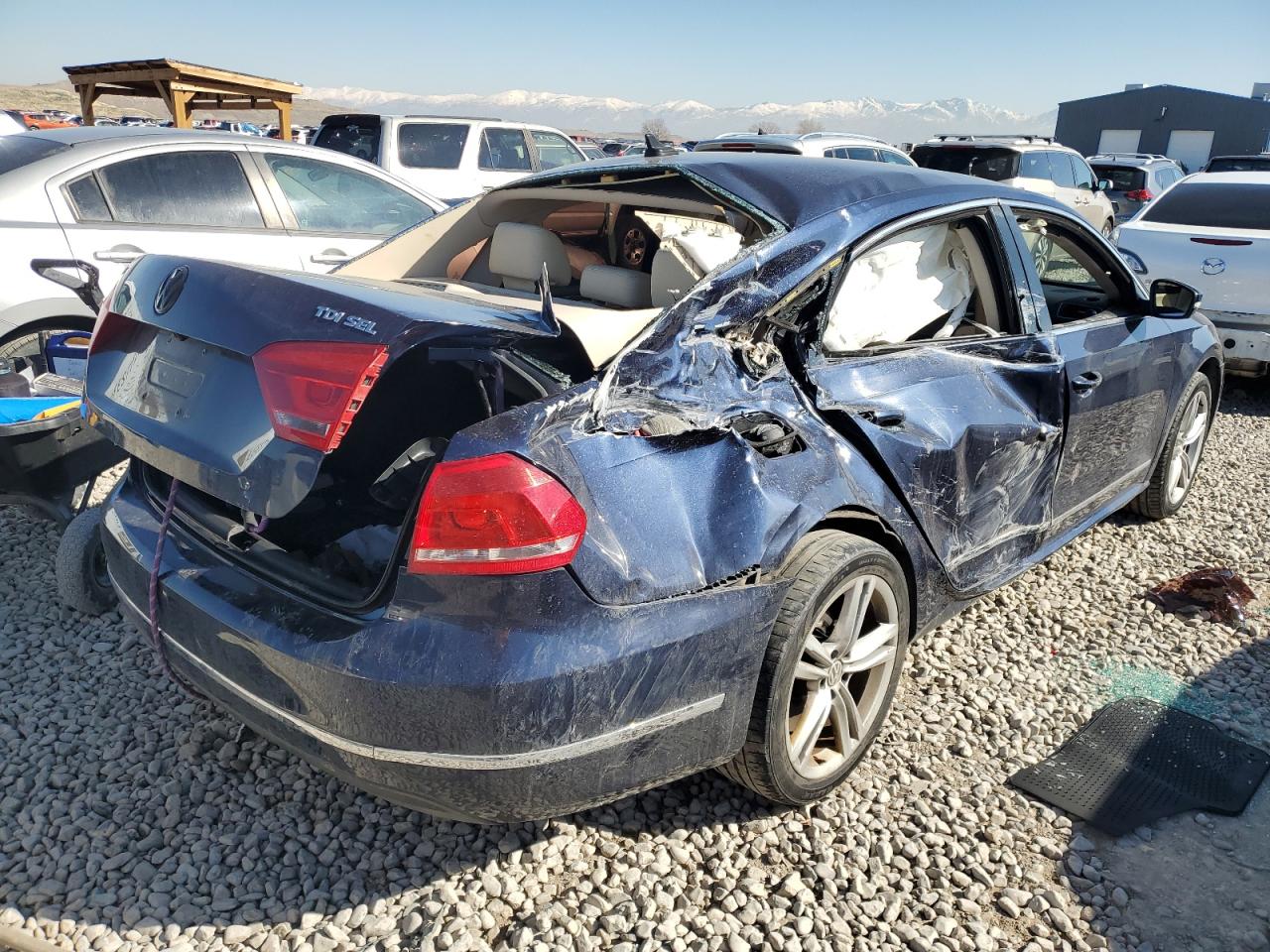 2014 Volkswagen Passat VIN 1VWCN7A36EC020157 Copart auction photo, side / all over damage thumbnail 3