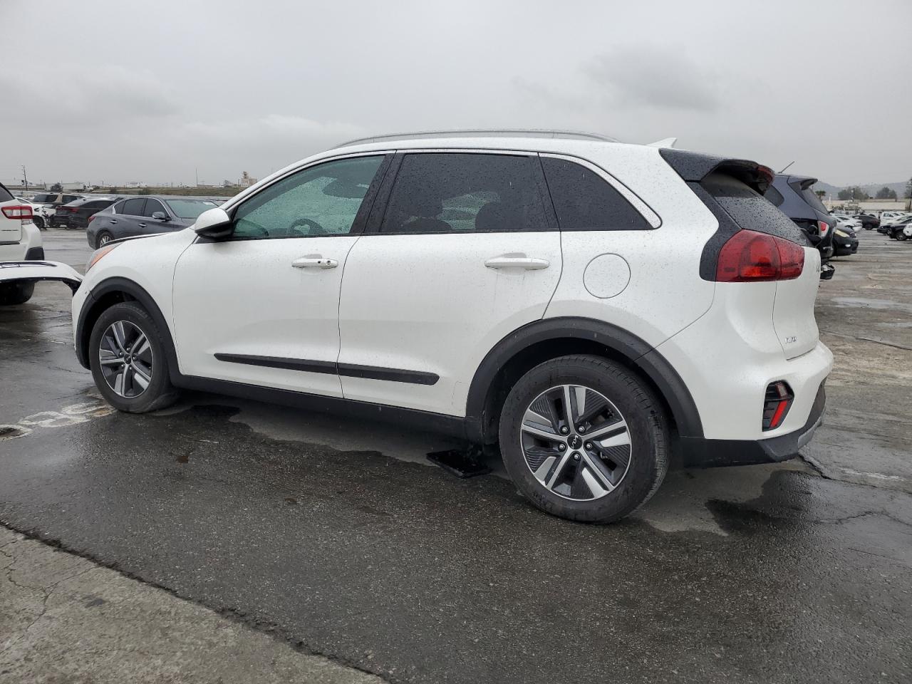 2022 KIA Niro VIN KNDCB3LCXN5547723 Copart auction photo, front end / mechanical damage thumbnail 2