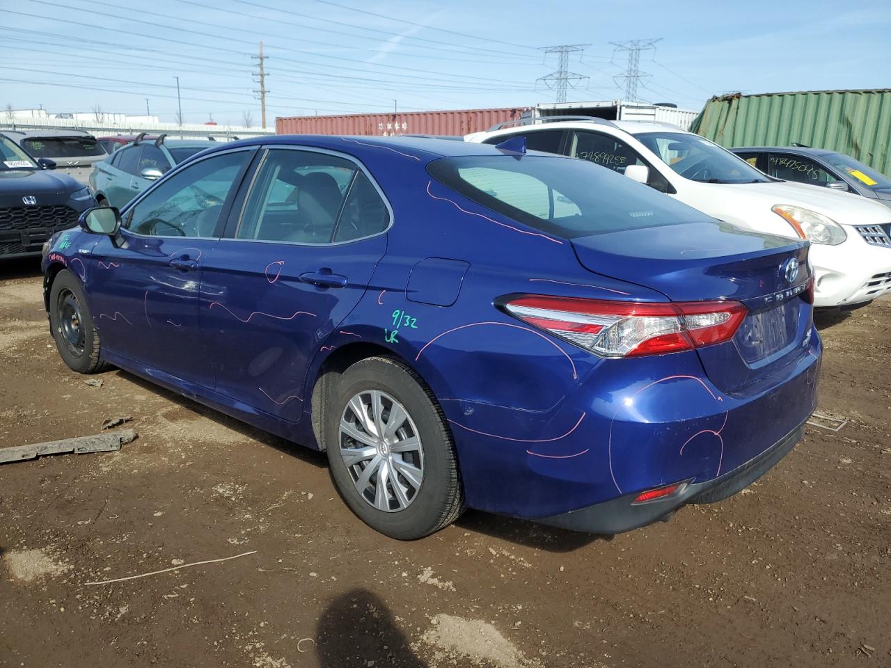 2018 Toyota Camry VIN 4T1B31HK6JU501637 Copart auction photo, front end / minor dent/scratches damage thumbnail 2