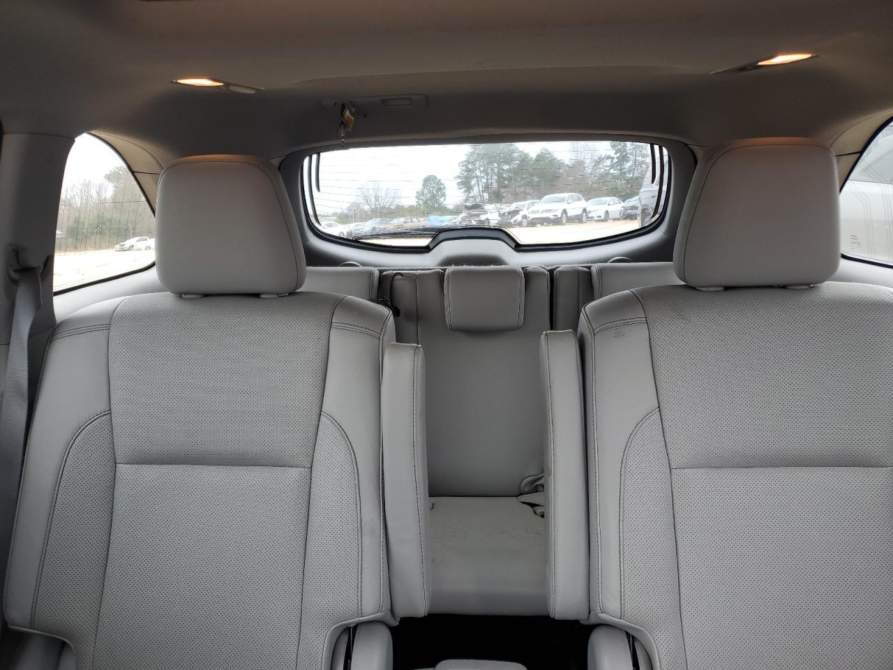 2015 Toyota Highlander VIN 5TDDKRFH9FS211913 Copart auction photo, front end damage thumbnail 10
