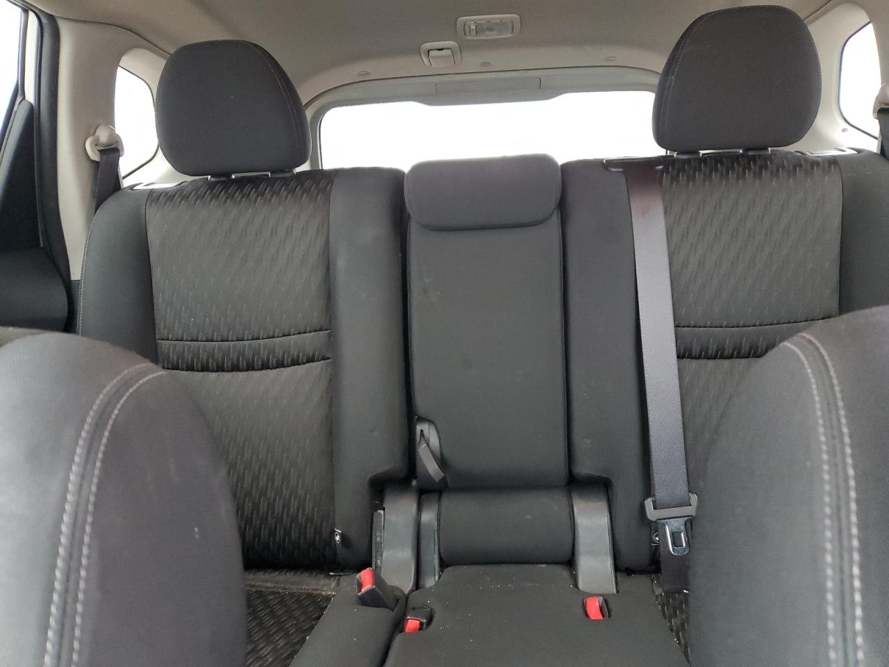 2019 Nissan Rogue VIN KNMAT2MV3KP502184 Copart auction photo, front end / rear end damage thumbnail 10