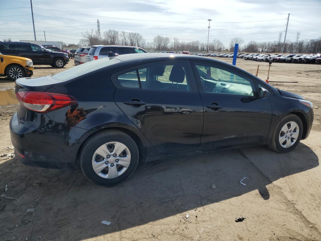 2017 KIA Forte VIN 3KPFK4A74HE148968 Copart auction photo, front end damage thumbnail 3