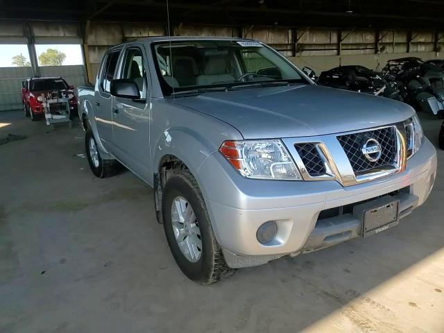 2019 Nissan Navara (Frontier) VIN 1N6AD0EV1KN777836 Copart auction photo, rear end / undercarriage damage thumbnail 11