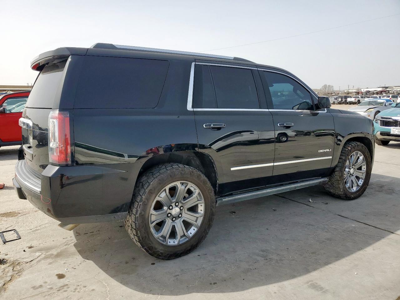 2015 GMC Yukon VIN 1GKS2CKJ2FR580533 Copart auction photo, front end / mechanical damage thumbnail 3