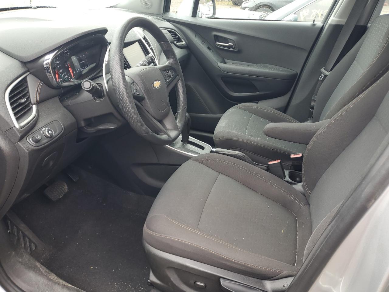 2019 Chevrolet Trax VIN 3GNCJKSBXKL373354 Copart auction photo, front end damage thumbnail 7