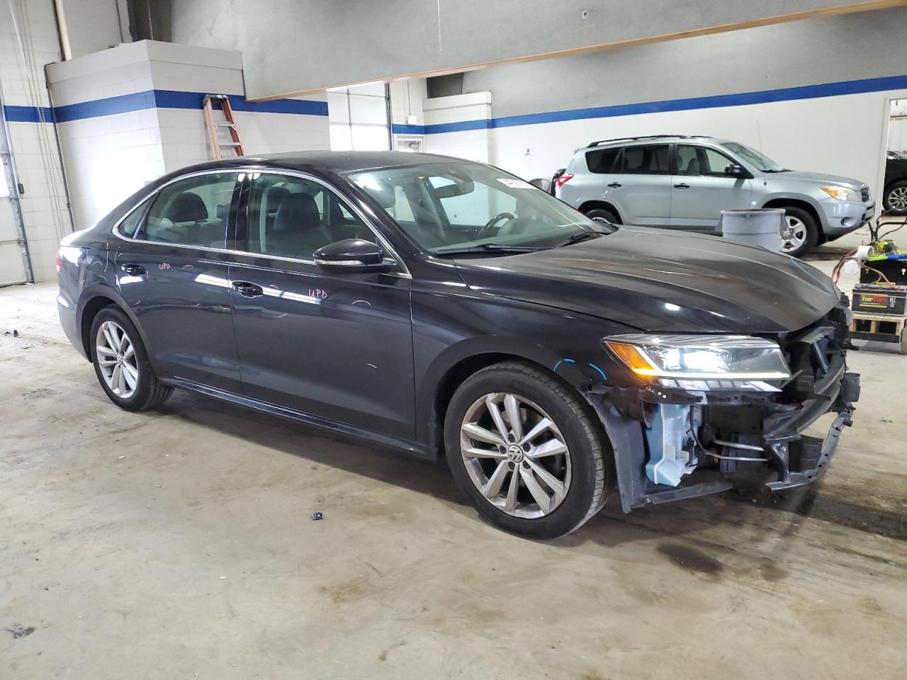 2020 Volkswagen Passat VIN 1VWSA7A36LC010877 Copart auction photo, front end / side damage thumbnail 4