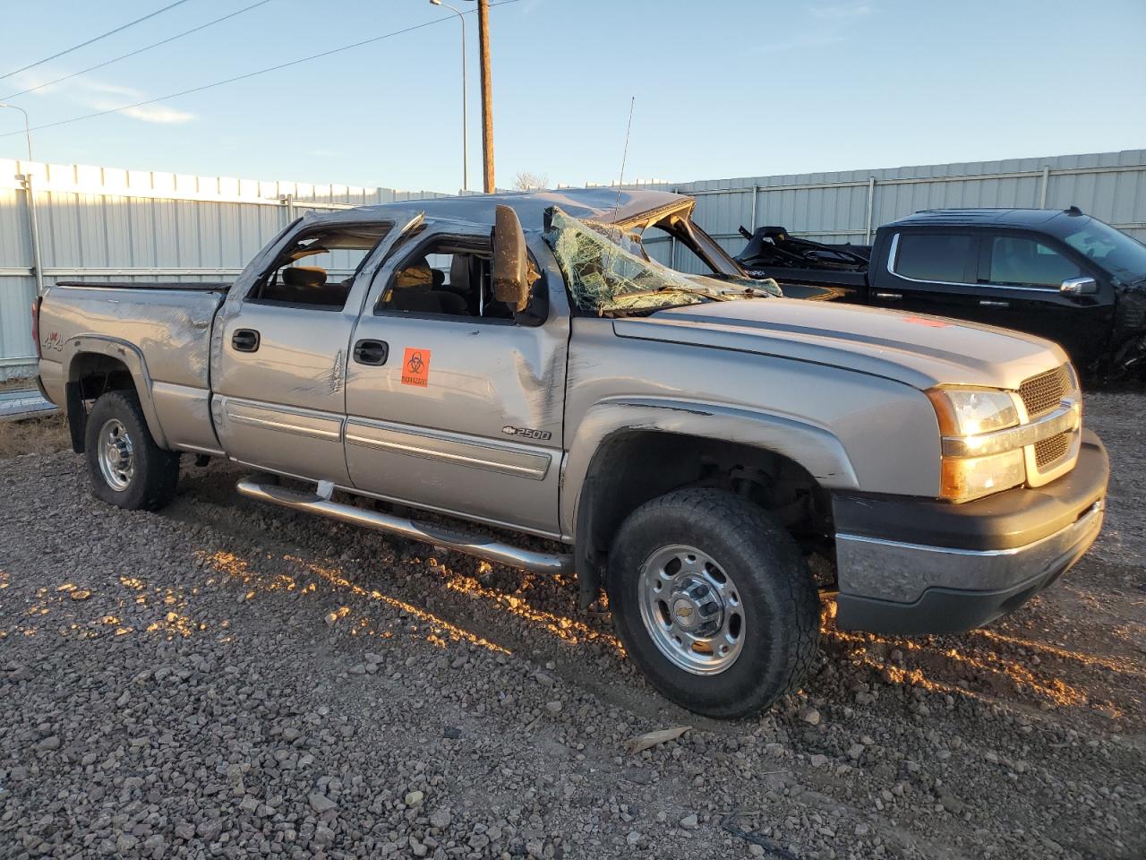 2004 Chevrolet Silverado VIN 1GCGK23U34F126892 Copart auction photo, rollover damage thumbnail 4