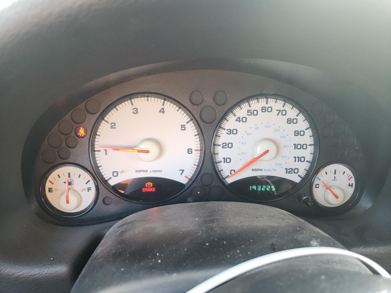 2004 Jeep Liberty (North America) VIN 1J4GL48K14W156841 Copart auction photo, front end damage thumbnail 9