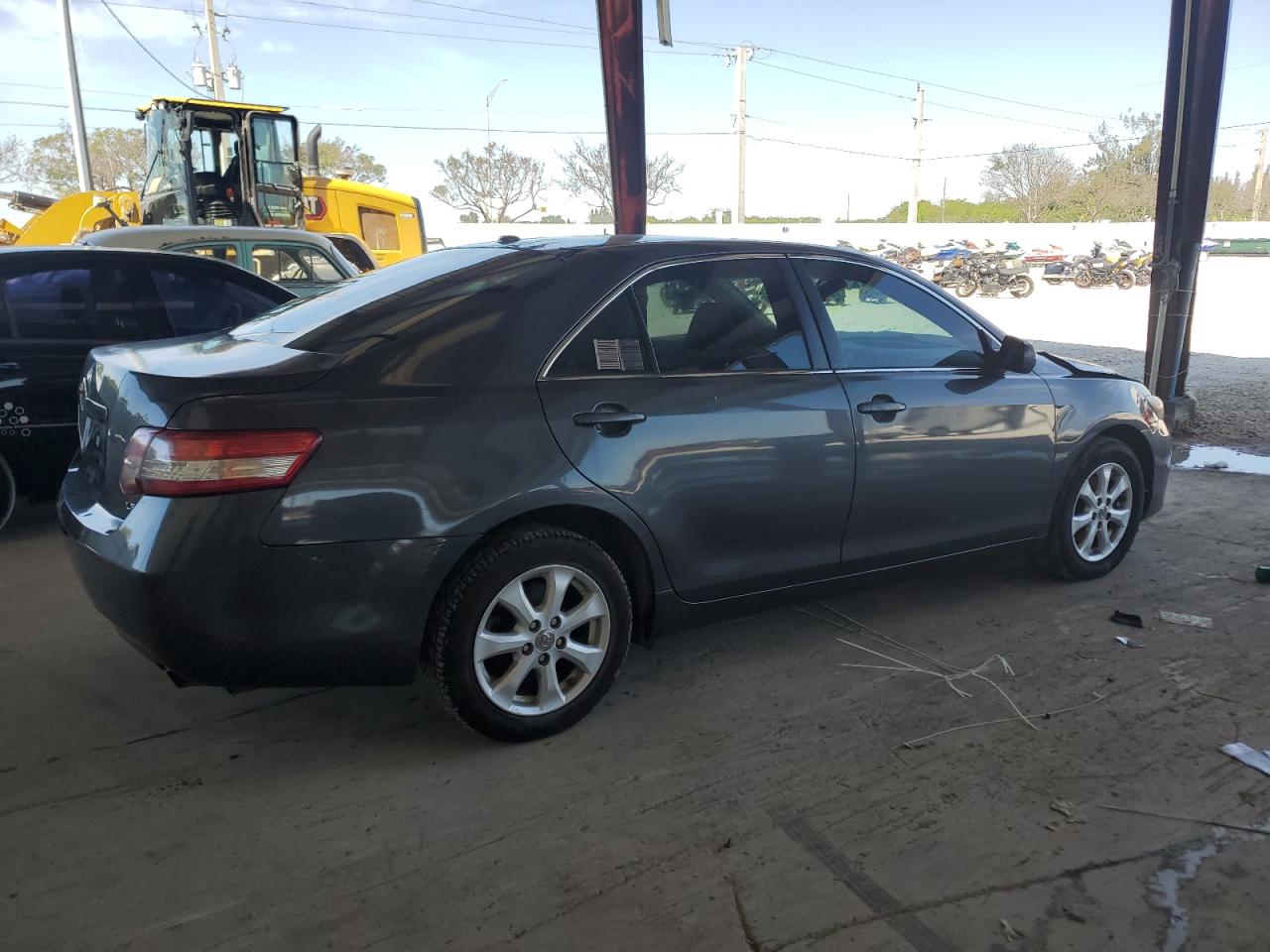 2011 Toyota Camry VIN 4T1BF3EK9BU619447 Copart auction photo, minor dent/scratches damage thumbnail 3