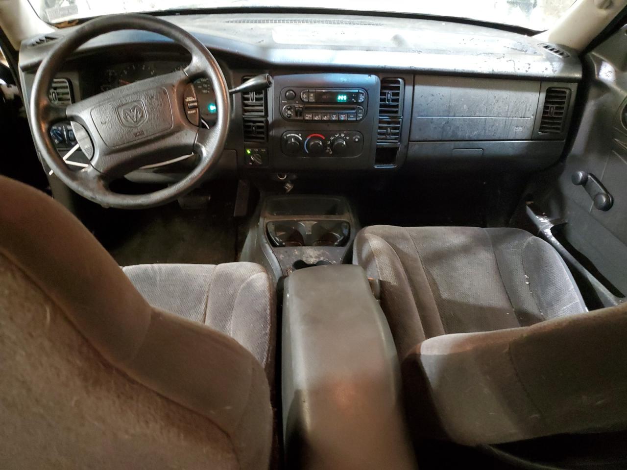 2004 Dodge Dakota VIN 1D7HG38KX4S782636 Copart auction photo, front end / side damage thumbnail 8