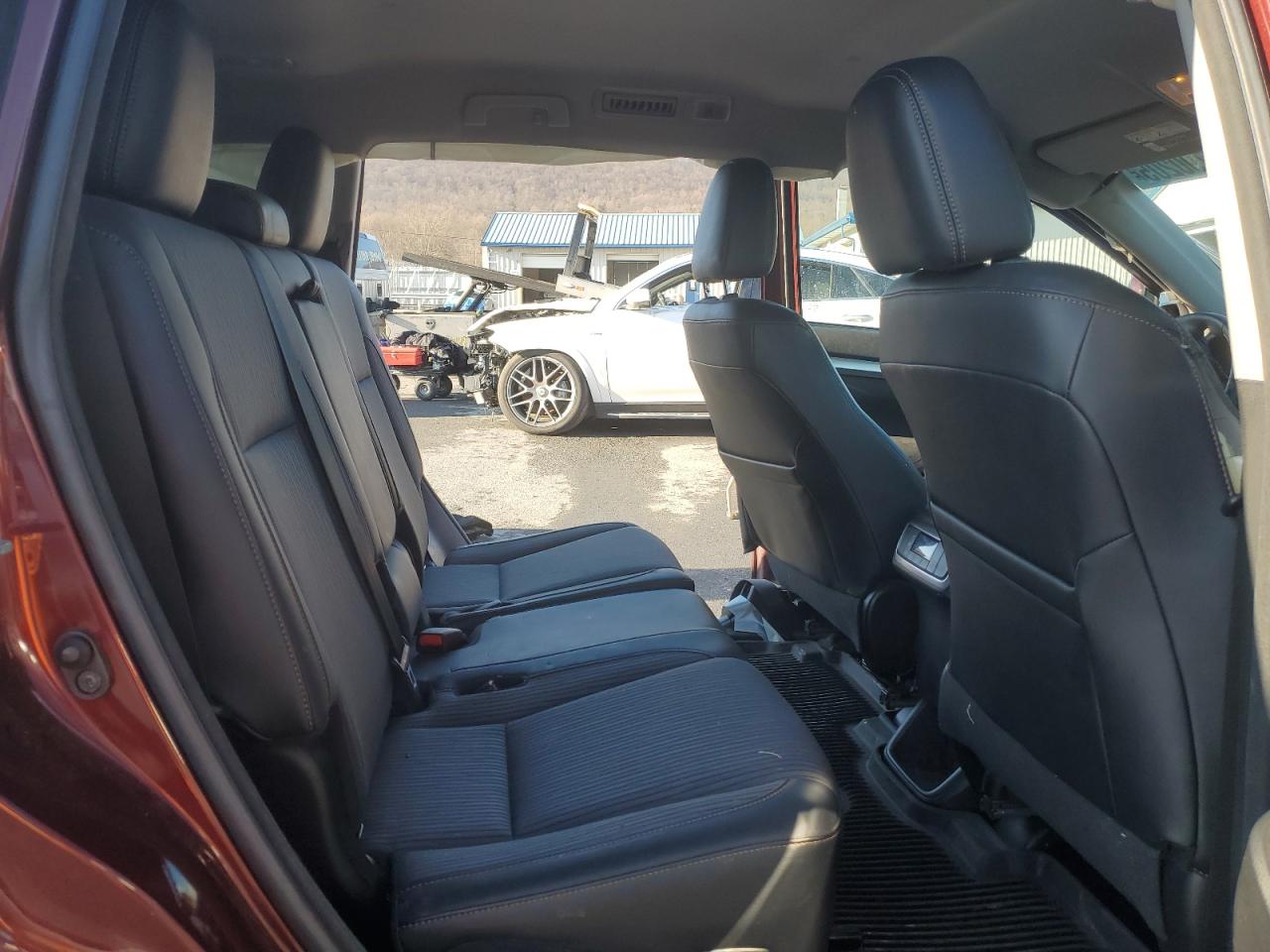 2017 Toyota Highlander VIN 5TDBZRFH7HS458630 Copart auction photo, front end / side damage thumbnail 11