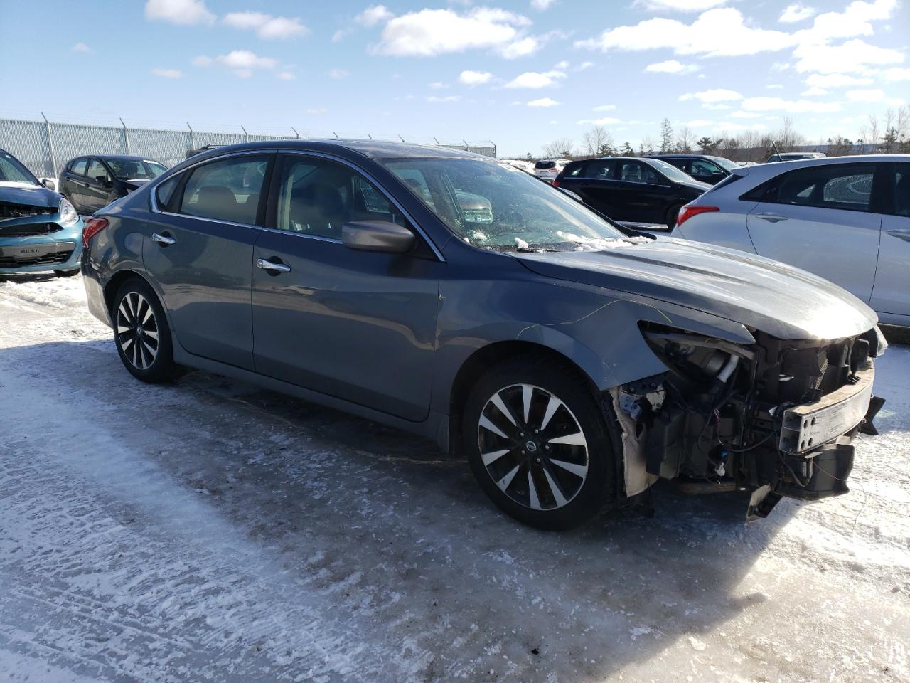 2018 Nissan Altima VIN 1N4AL3AP8JC184246 Copart auction photo, front end damage thumbnail 4