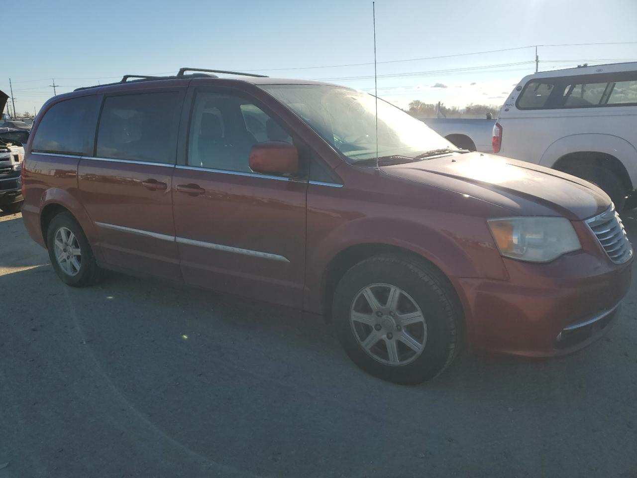 2012 Chrysler Town & Country VIN 2C4RC1BGXCR415500 Copart auction photo, side damage thumbnail 4