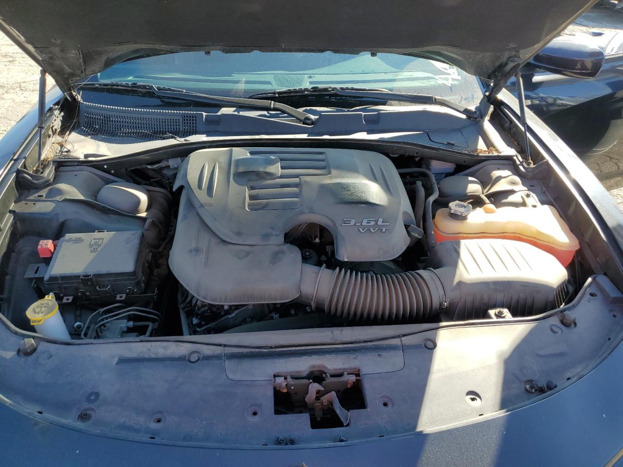 2015 Dodge Charger VIN 2C3CDXHG7FH727799 Copart auction photo, rear end / minor dent/scratches damage thumbnail 11