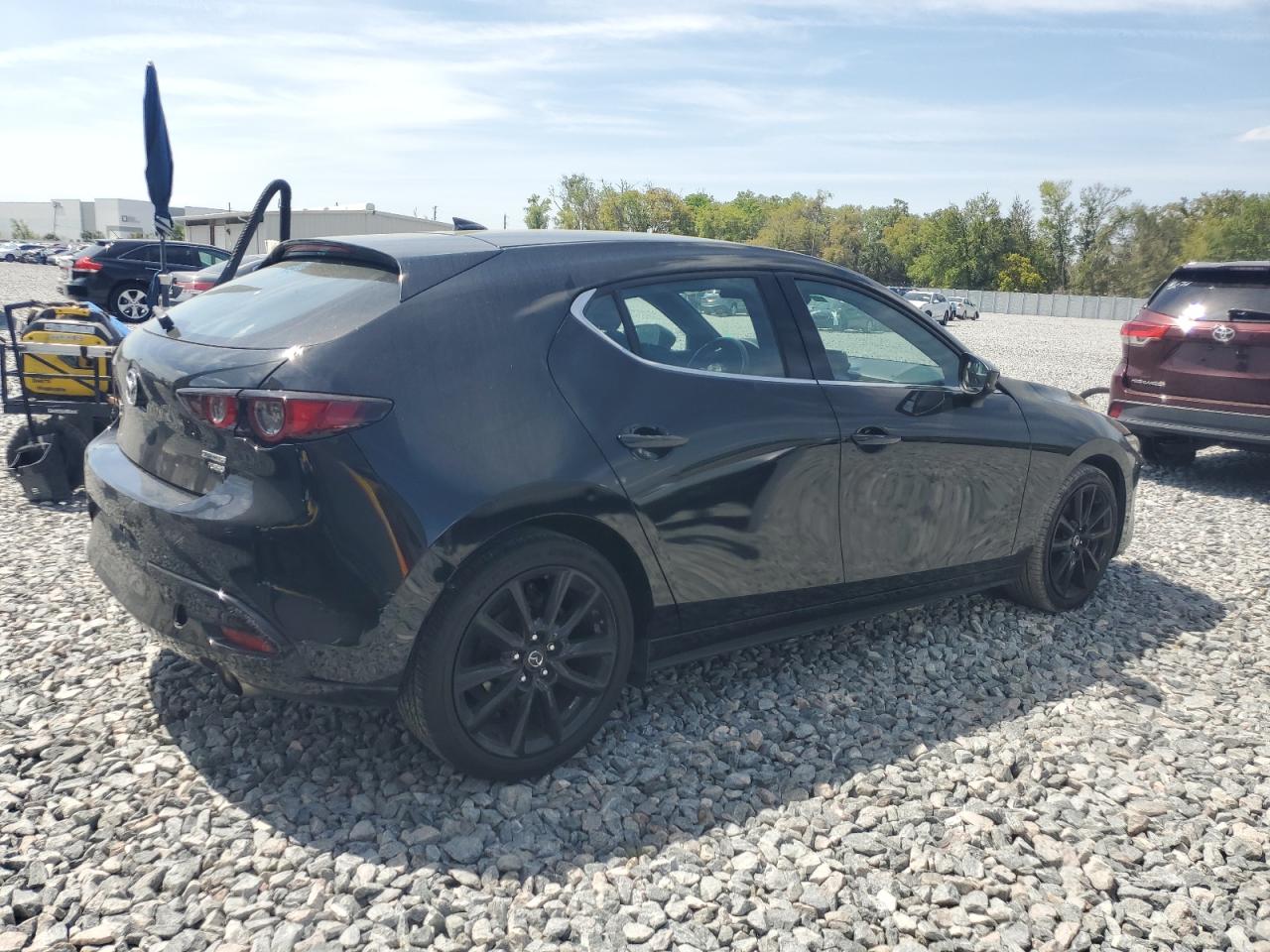 2021 Mazda 3 VIN JM1BPBJY6M1402352 Copart auction photo, rear end / side damage thumbnail 3