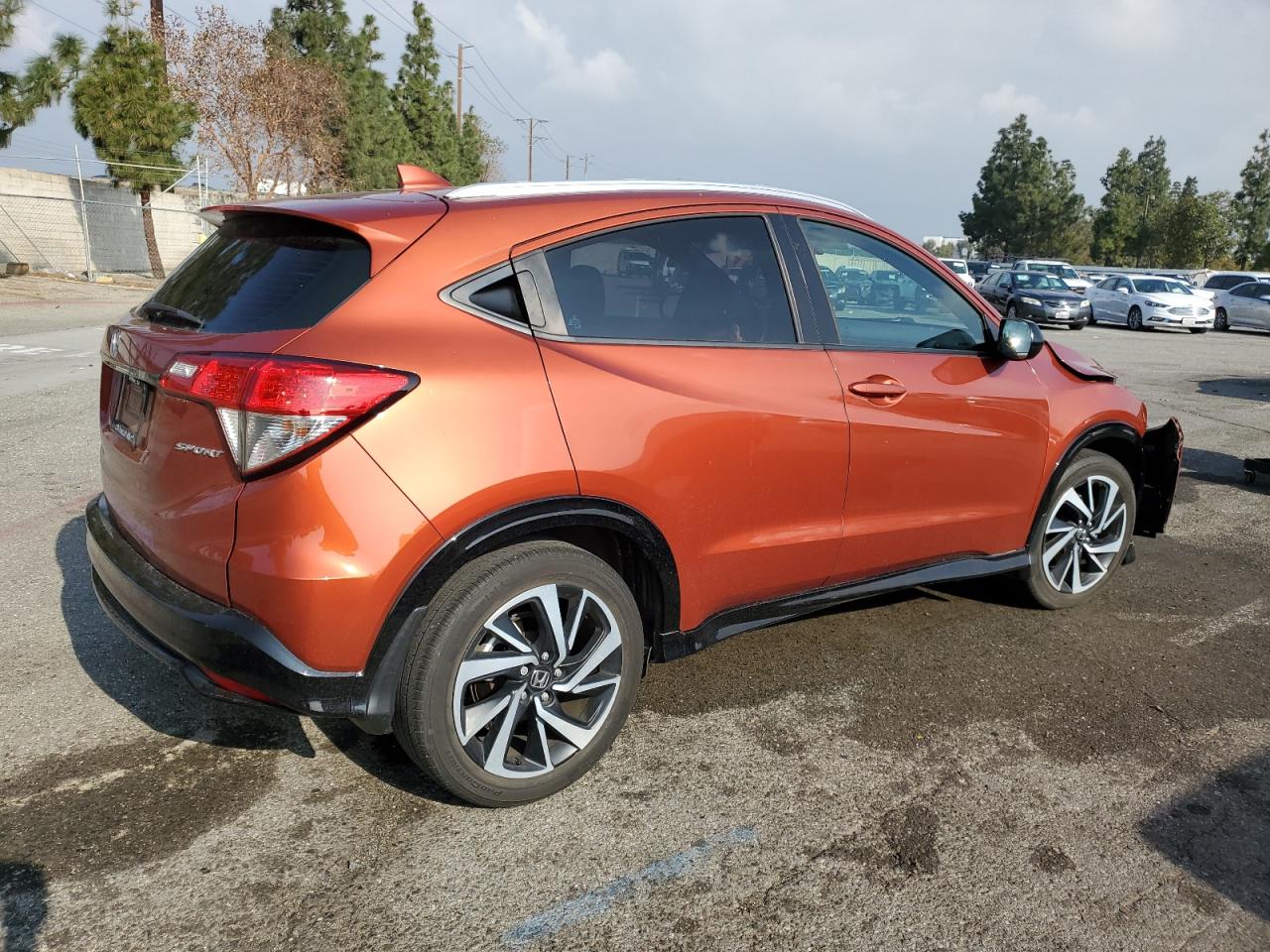 2019 Honda HR-V VIN 3CZRU5H15KG702782 Copart auction photo, front end damage thumbnail 3