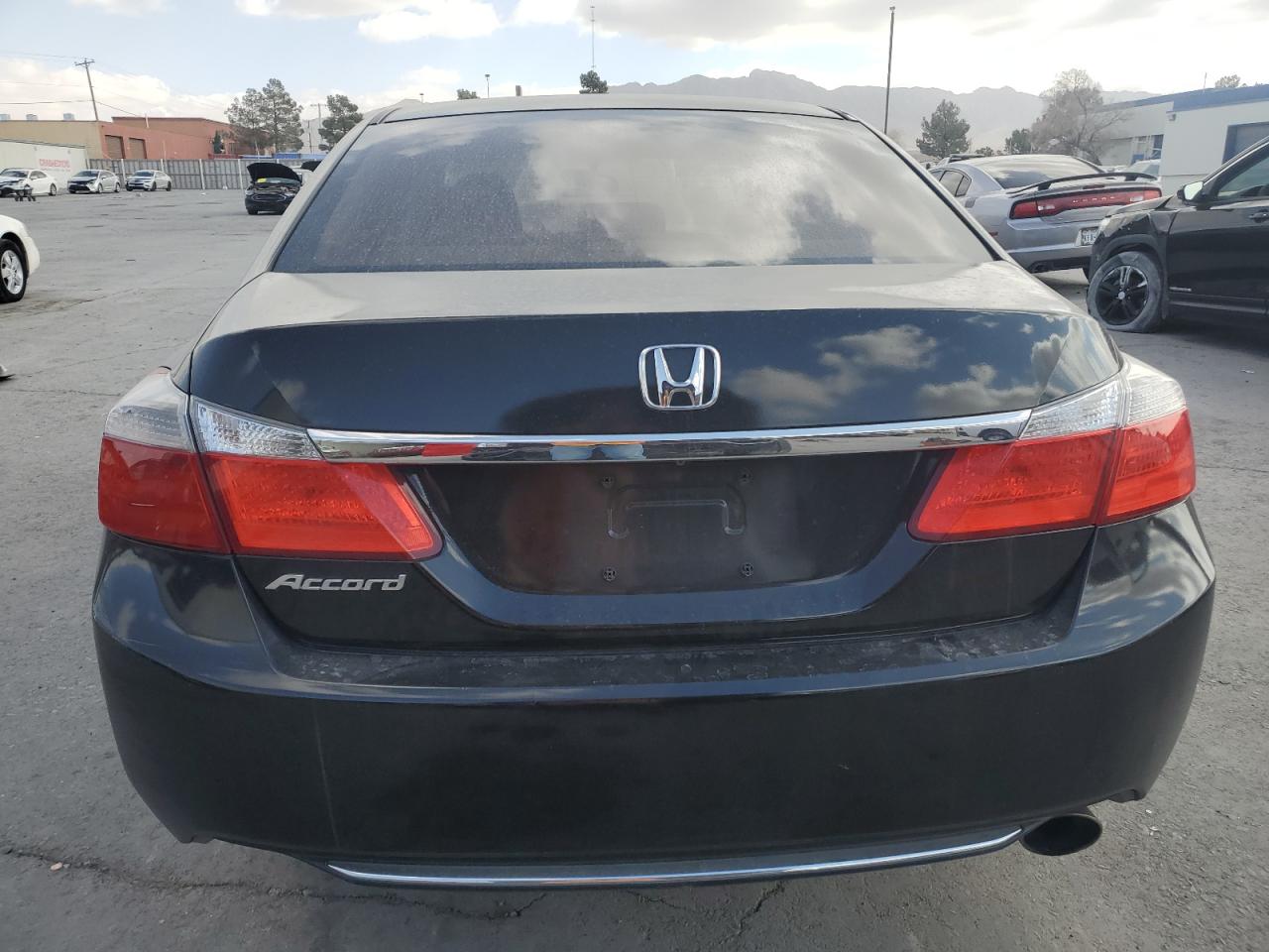 2013 Honda Accord VIN 1HGCR2F38DA155977 Copart auction photo, front end / rear end damage thumbnail 6