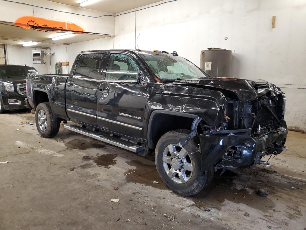 2019 GMC Sierra VIN 1GT42WEYXKF230044 Copart auction photo, all over damage thumbnail 4
