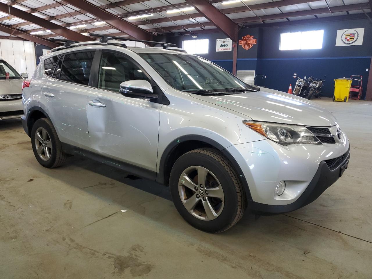 2015 Toyota RAV 4 VIN JTMRFREV0FD167300 Copart auction photo, all over damage thumbnail 4